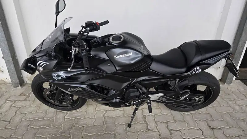Kawasaki Ninja 650 (2025 - 26) (2)