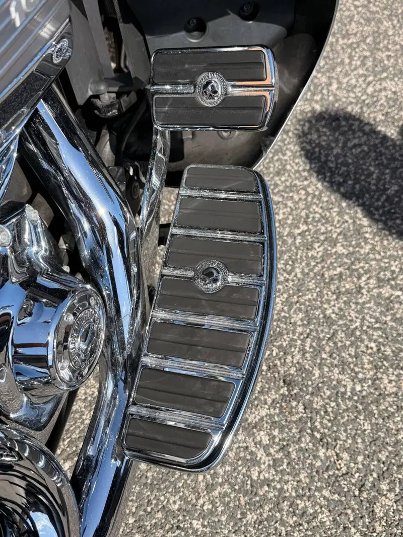 Harley-Davidson 1690 Electra Glide Ultra Limited (2014 - 15) - FLHTK (15)