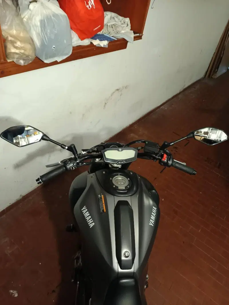 Yamaha MT-07 (2014 - 16) (2)