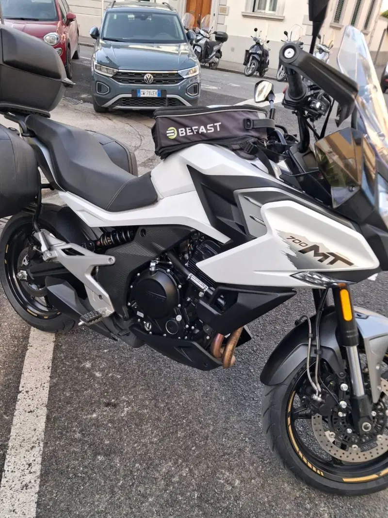 CFMOTO 700MT (2024 - 26) (2)