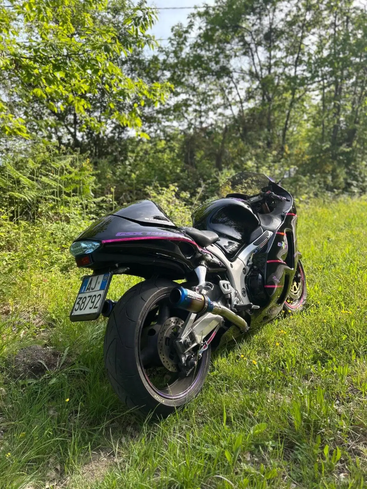 Suzuki GSX 1300 R Hayabusa (1999 - 06) (2)