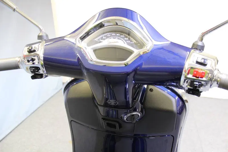 Vespa GTS 310 (2025 - 26) (10)