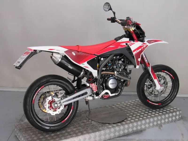 Fantic Motor XMF 125 Motard Competition 4T (2023 - 24) (7)