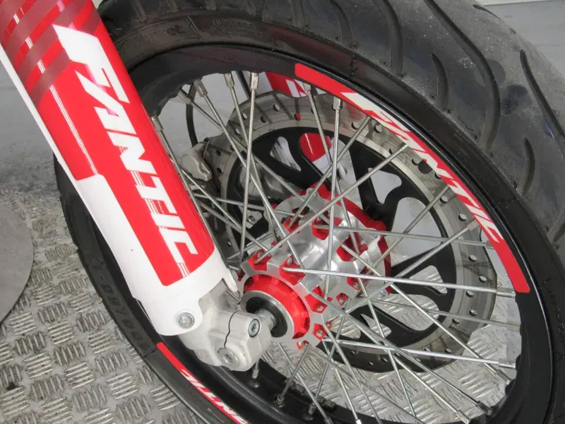 Fantic Motor XMF 125 Motard Competition 4T (2023 - 24) (11)