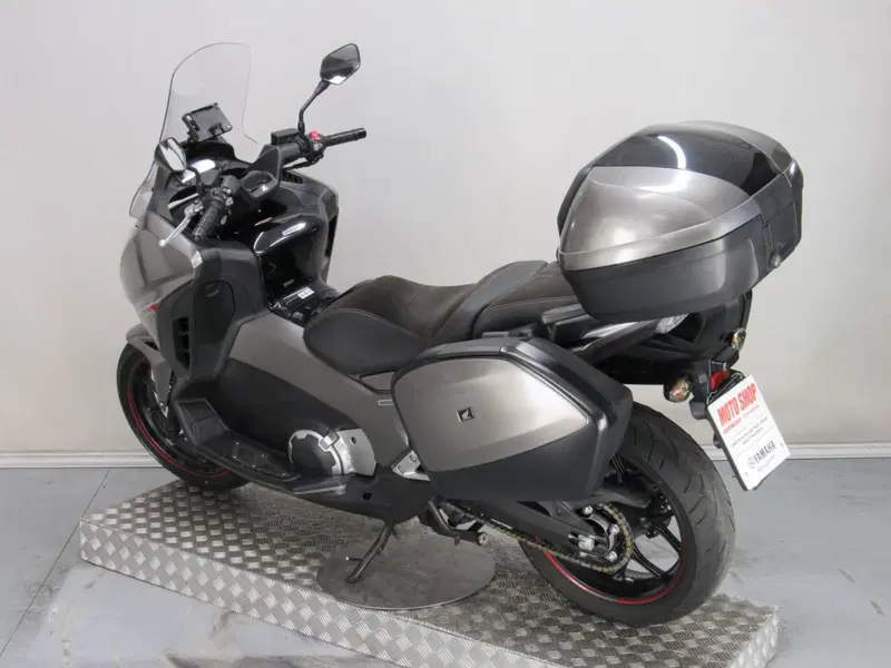 Honda Integra 750 DCT Sport (2017) (6)