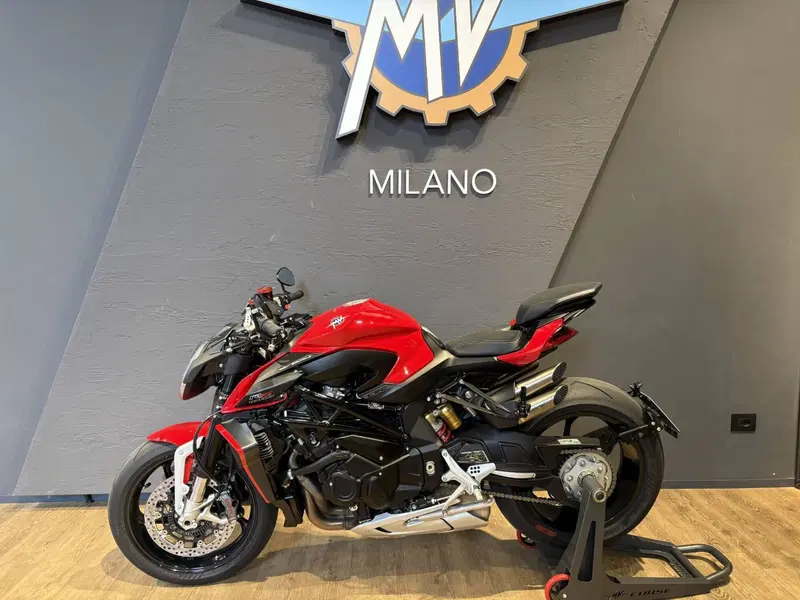 MV Agusta Brutale 1000 RS (2022 - 26) (2)