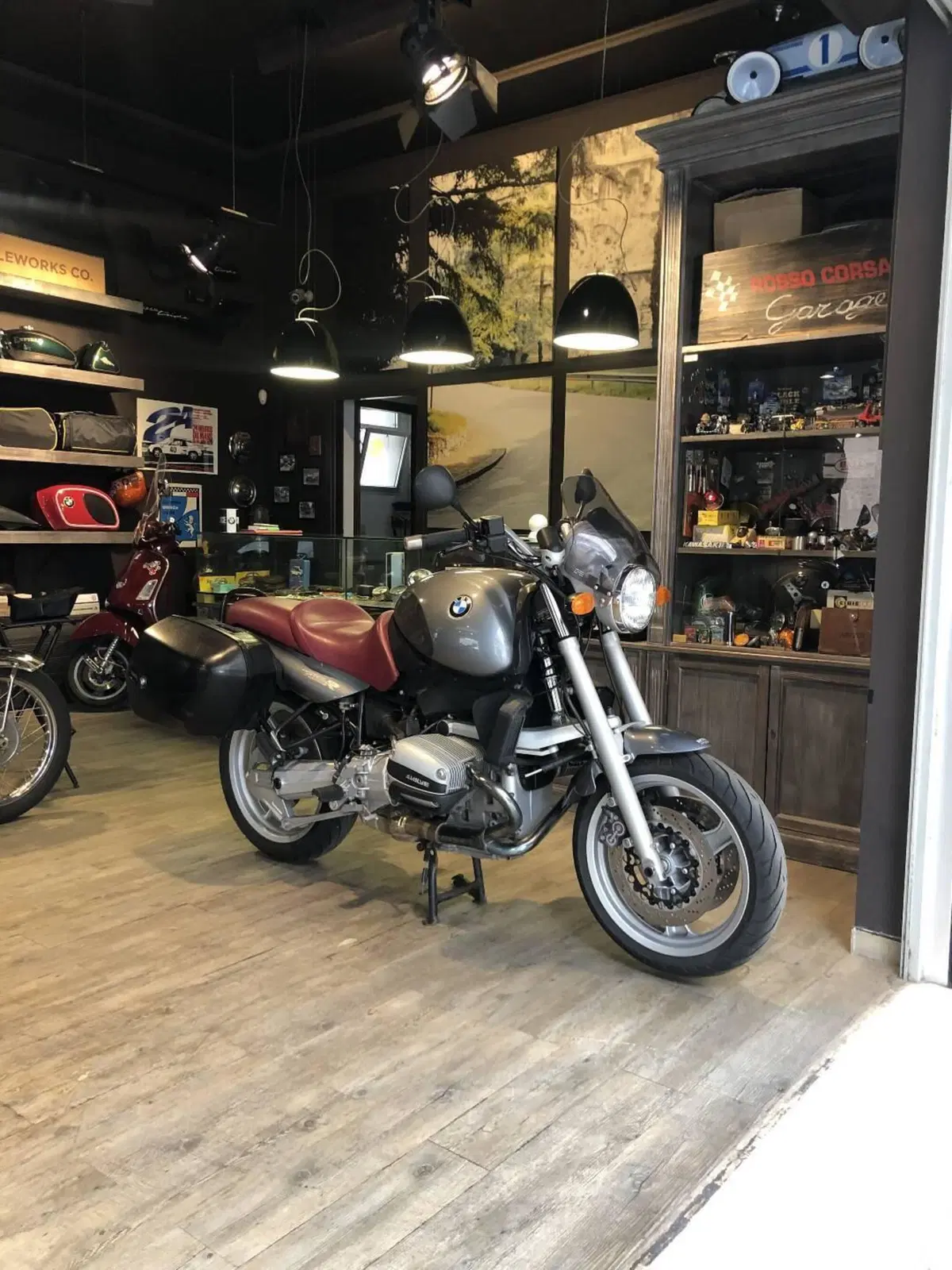 Bmw r1100r (9)