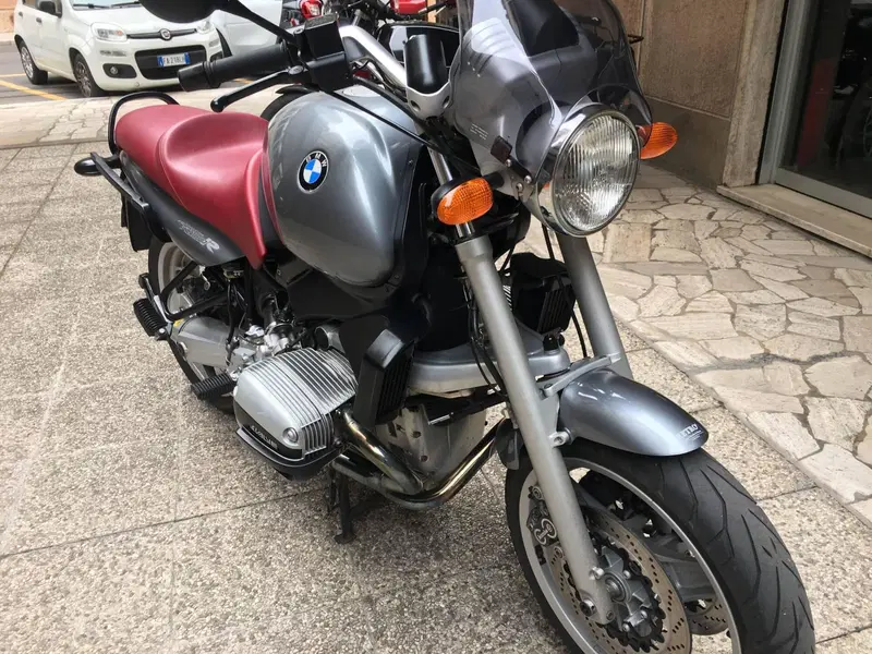 Bmw r1100r (18)