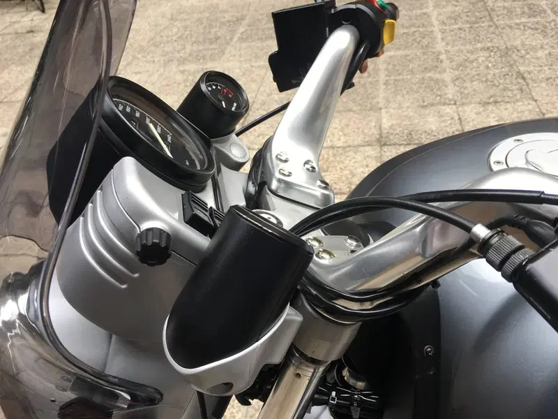 Bmw r1100r (19)