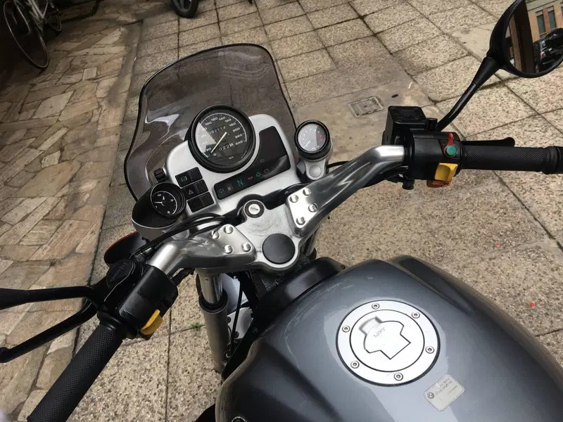 Bmw r1100r (20)