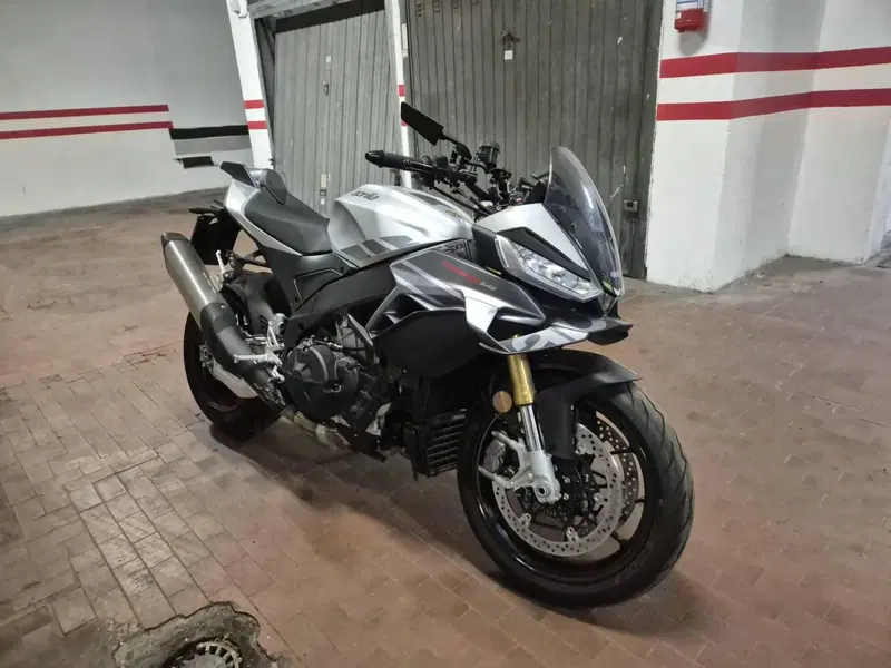 Aprilia Tuono V4 (2025 - 26) (13)