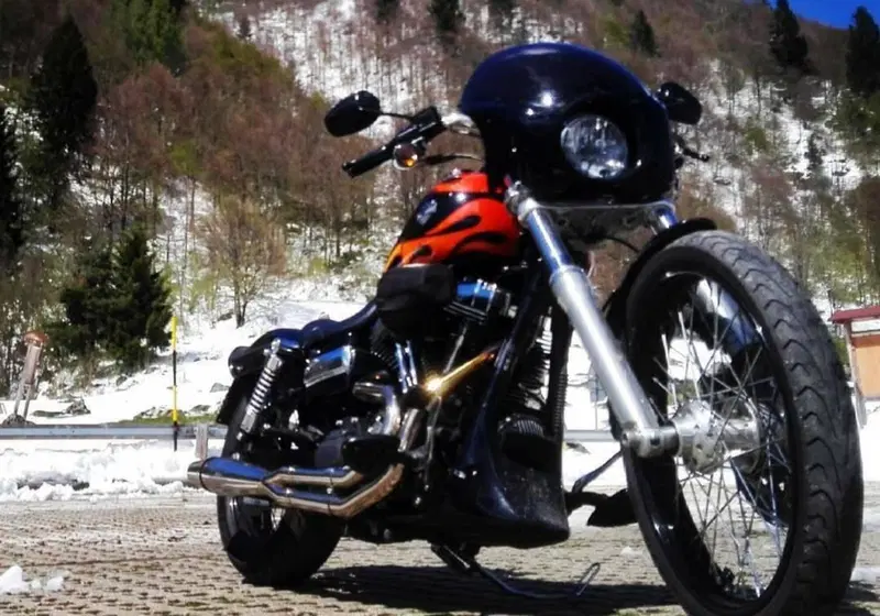 Harley-Davidson 1584 Wide Glide (2007 - 11) - FXDWG