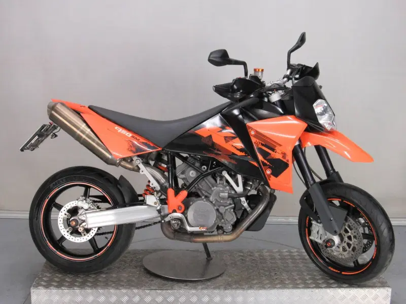 KTM 950 Supermoto (2006 - 08) (2)