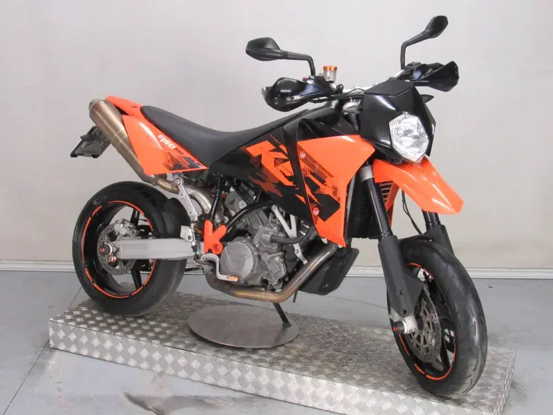 KTM 950 Supermoto (2006 - 08) (3)