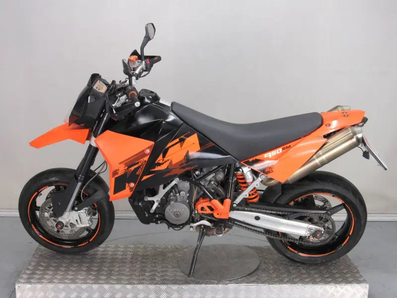 KTM 950 Supermoto (2006 - 08) (5)
