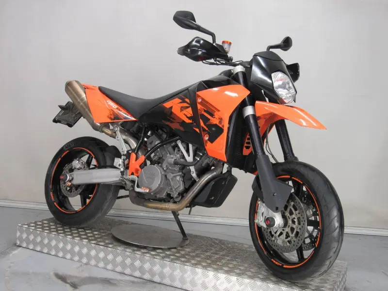 KTM 950 Supermoto (2006 - 08) (9)