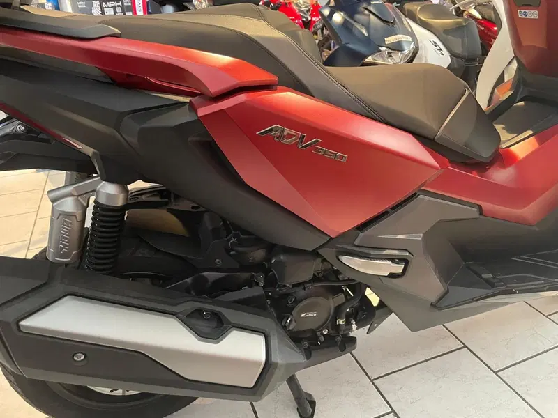 Honda ADV 350 (2022 - 24) (2)