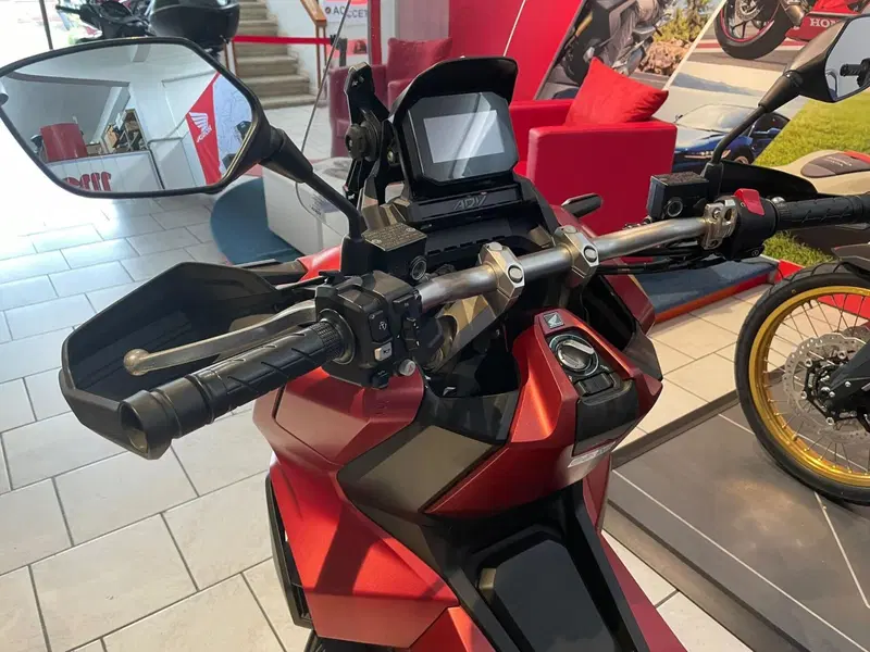 Honda ADV 350 (2022 - 24) (4)
