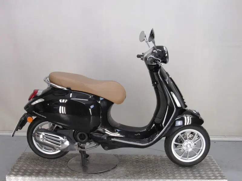 Vespa Primavera 50 4T 3v Sport (2018 - 20) (2)