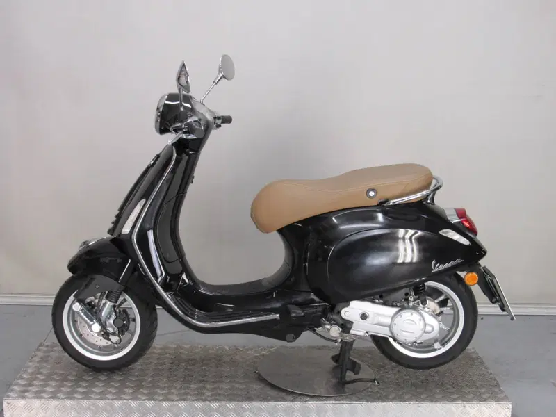 Vespa Primavera 50 4T 3v Sport (2018 - 20) (5)