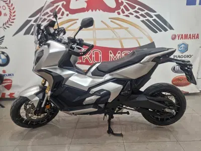 Honda X-ADV 750 DCT (2021 - 24) usata