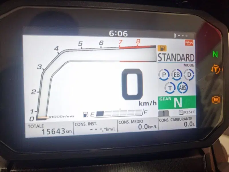 Honda X-ADV 750 DCT (2021 - 24) (9)