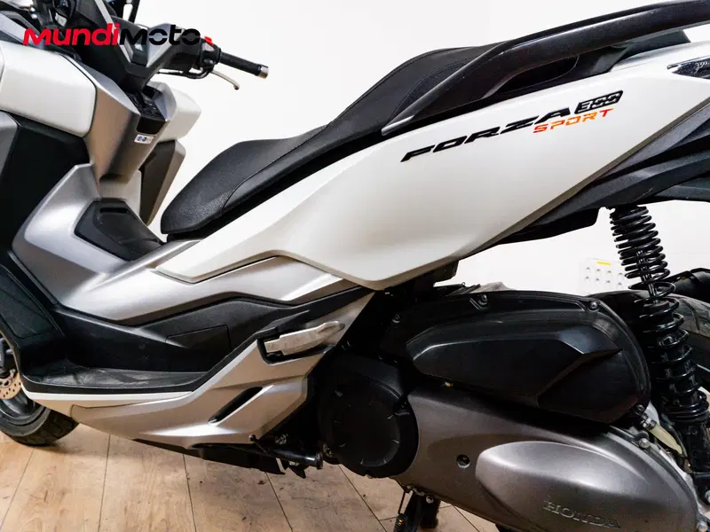Honda Forza 300 (2019 - 20) (10)