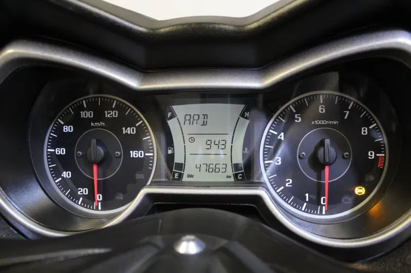 Yamaha X-Max 300 ABS (2017 - 20) (3)