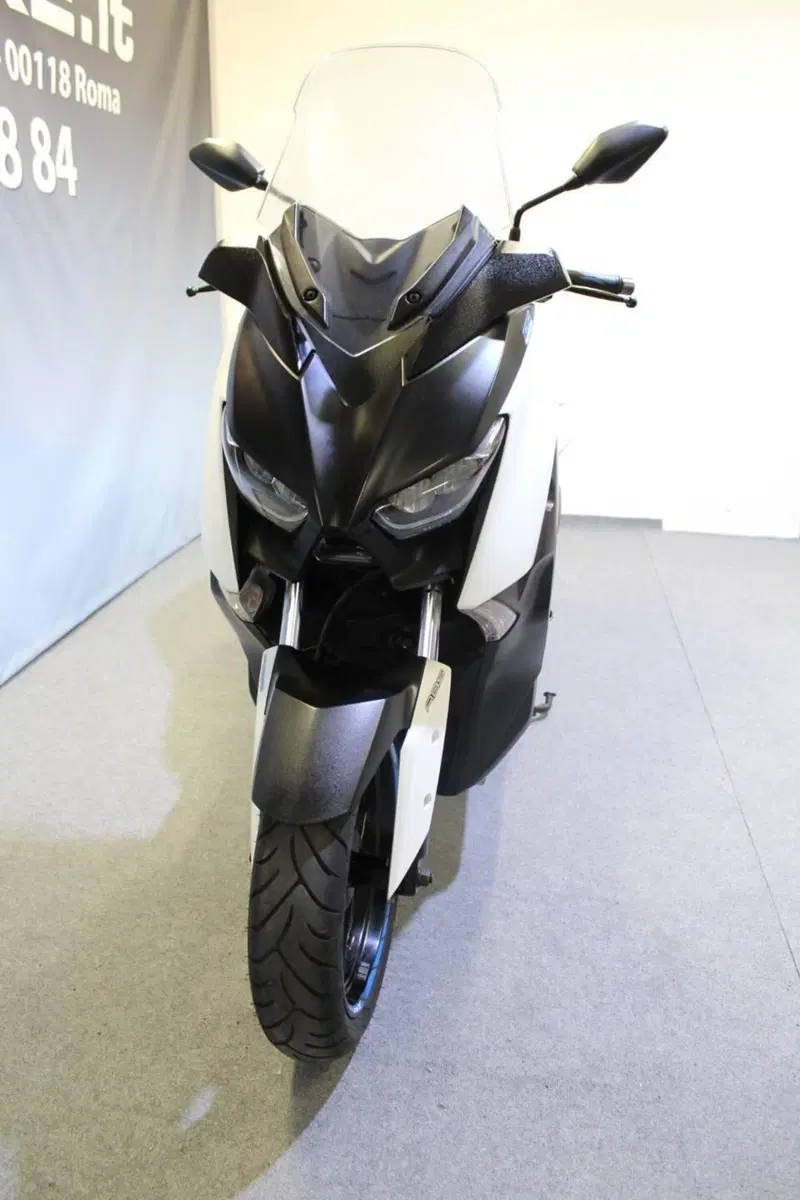 Yamaha X-Max 300 ABS (2017 - 20) (13)