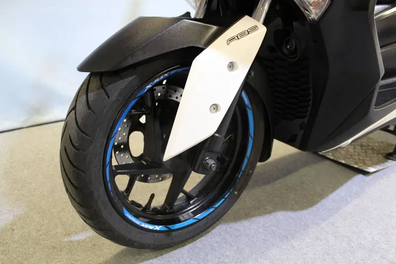 Yamaha X-Max 300 ABS (2017 - 20) (14)
