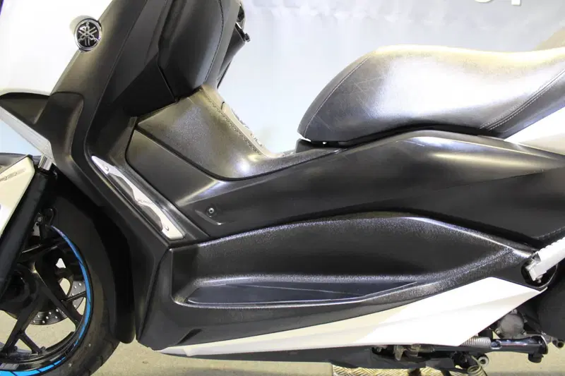 Yamaha X-Max 300 ABS (2017 - 20) (16)
