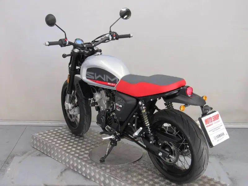Swm Outlaw 125 (2021 - 23) (6)