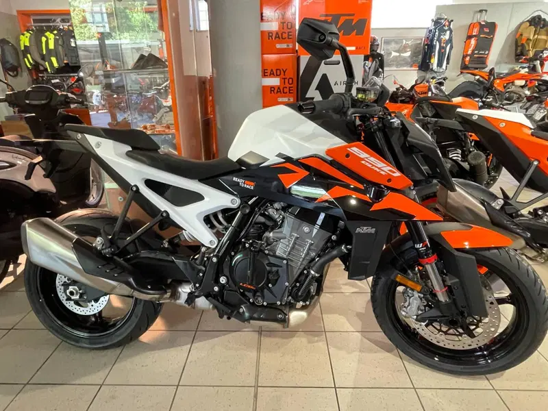 KTM 990 Duke (2024 - 26)