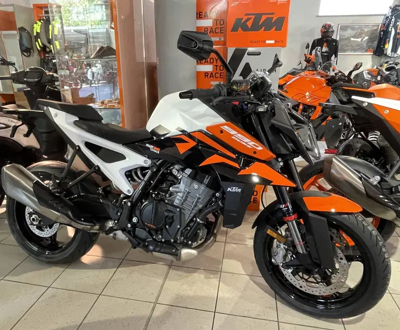 KTM 990 Duke (2024 - 26) (3)