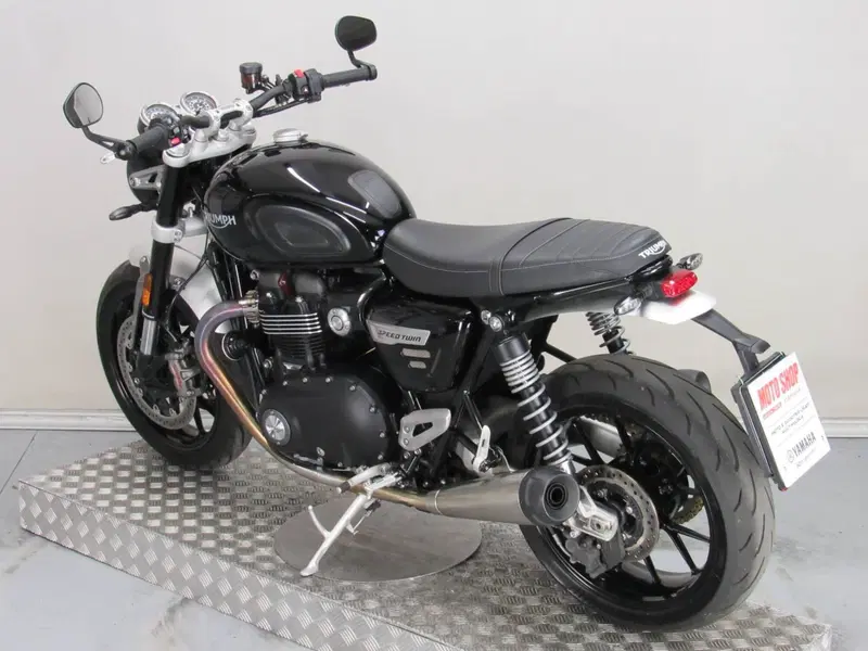 Triumph Speed Twin 1200 (2021 - 24) (6)
