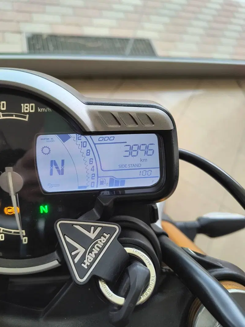 Triumph Speed 400 (2024 - 26) (4)