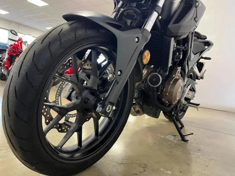 Honda CB 500 F (2021) (3)