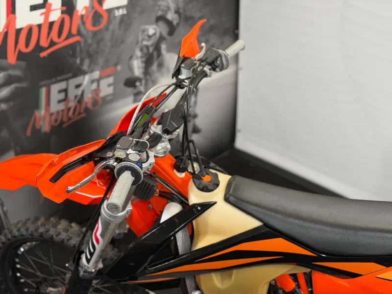 KTM 300 EXC E TPI (2019) (9)