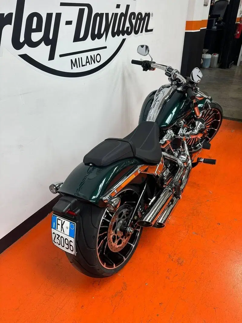 Harley-Davidson Breakout 117 (2023 - 24) (2)