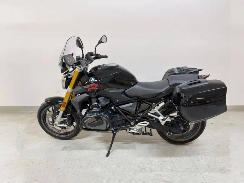 Bmw R 1250 R (2021 - 25) (3)