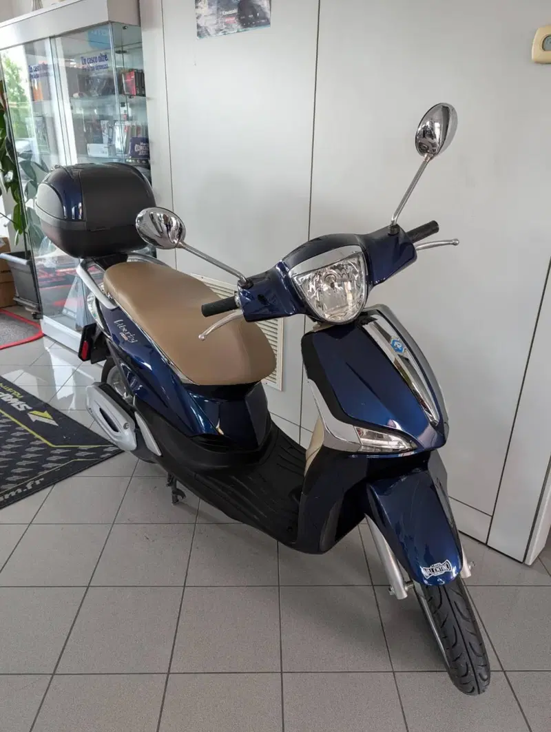 Piaggio Liberty 150 3V ABS (2020) (4)