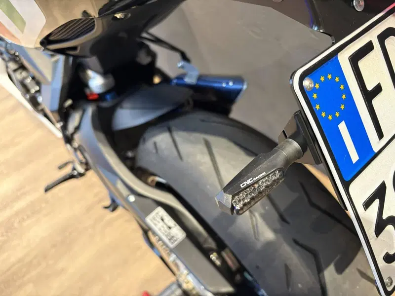 MV Agusta F3 800 RC (2022 - 25) (8)