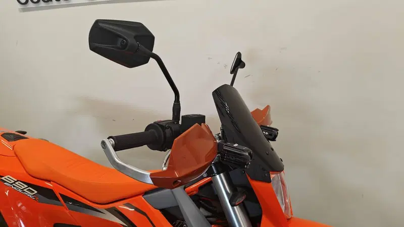 KTM 690 Enduro R (2022 - 25) (5)