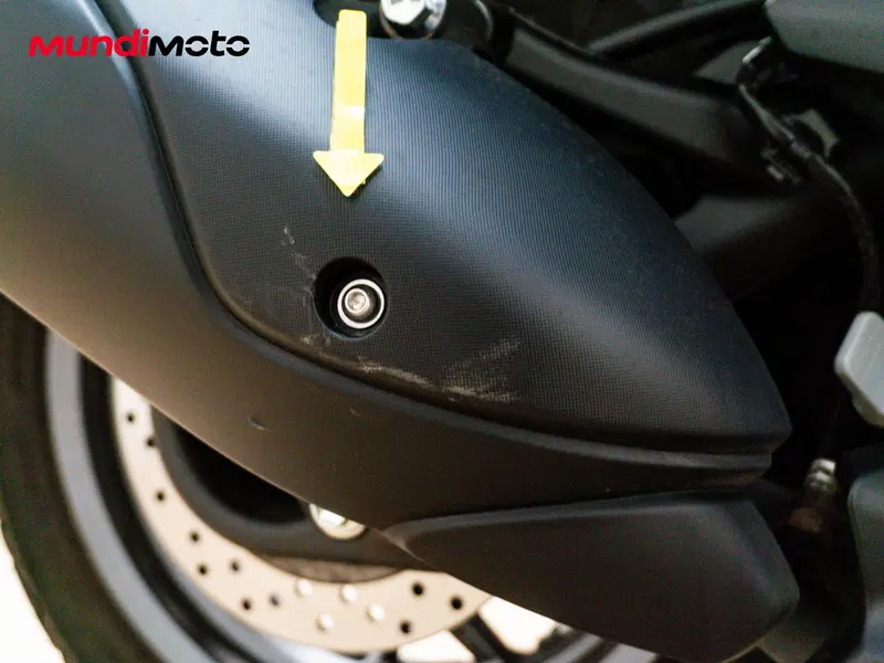 Yamaha X-Max 125 Tech Max+ (2025 - 26) (13)