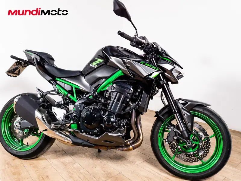 Kawasaki Z 900 (2020) (2)