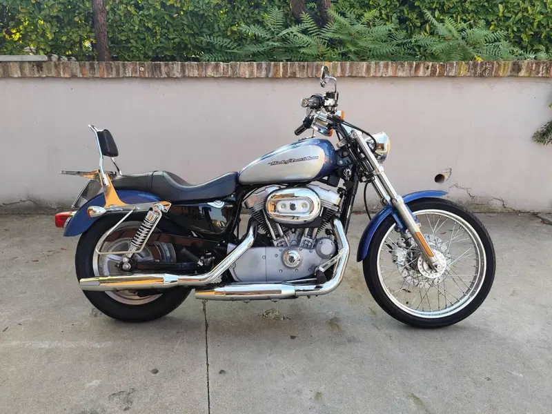 Harley-Davidson 883 Custom (2001 - 05) - XL 53C
