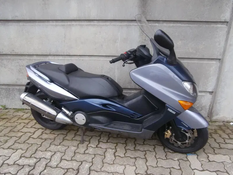 Yamaha T-Max 500 (2004 - 07) (5)