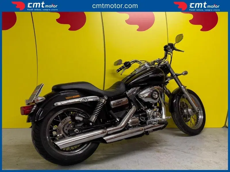 Harley-Davidson 1690 Super Glide Custom (2014) - FXDC (3)