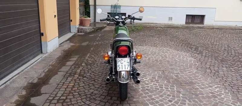 Kawasaki 750 mach 4 H2B (9)