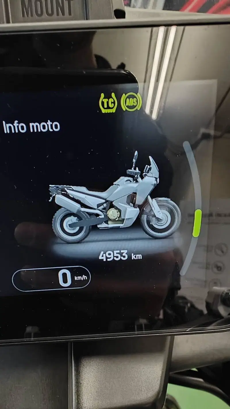 Husqvarna Norden 901 Expedition (2023 - 24) (6)